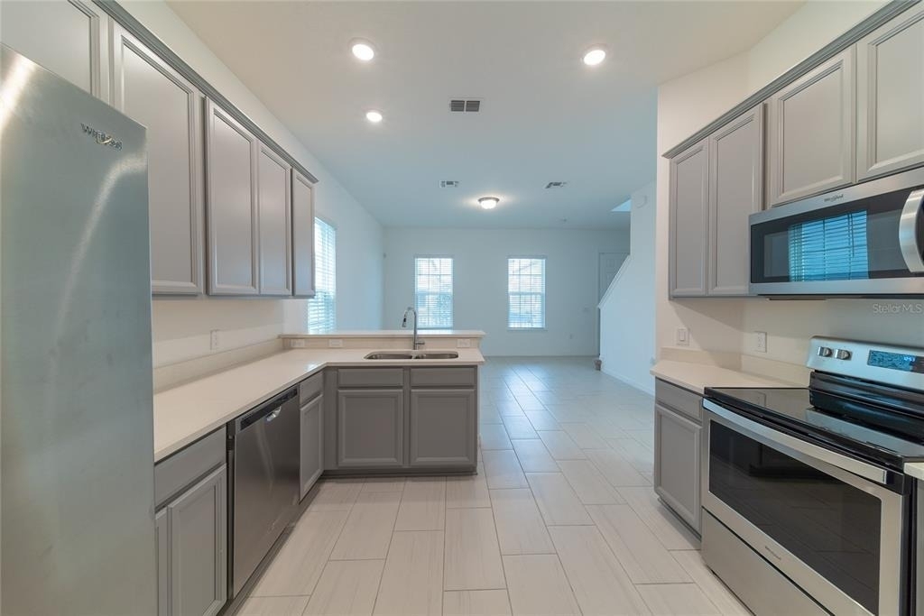 1524 Astoria Arbor Lane - Photo 5