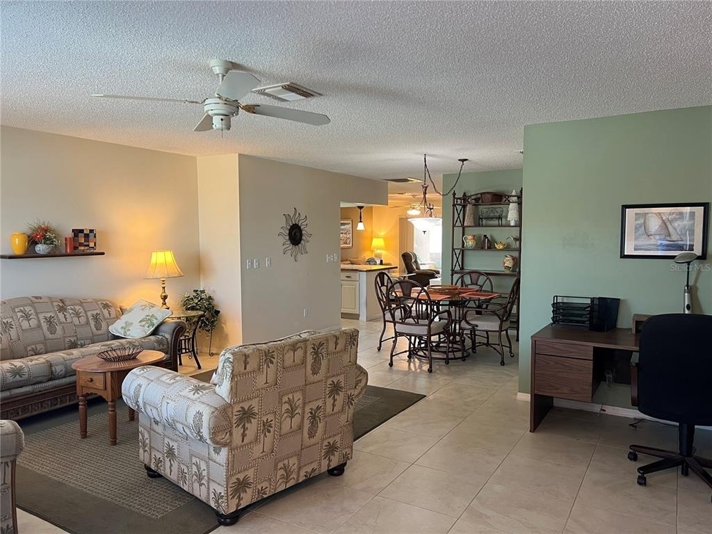 1814 Columbine Place - Photo 2