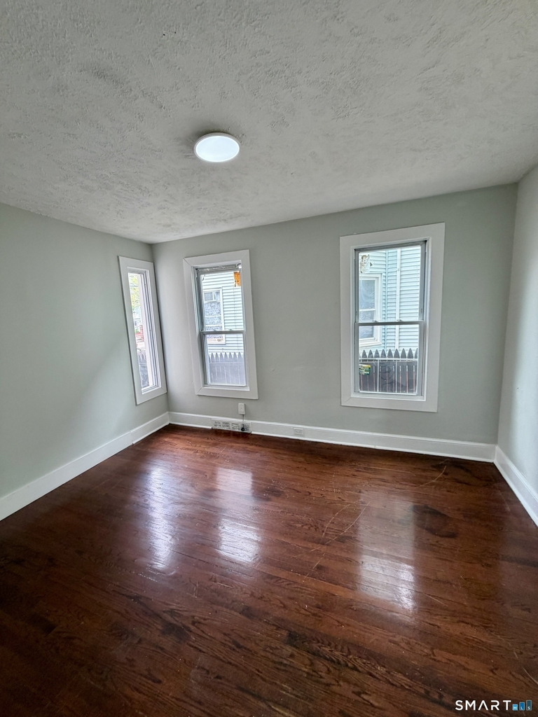 139 Poplar Street - Photo 29