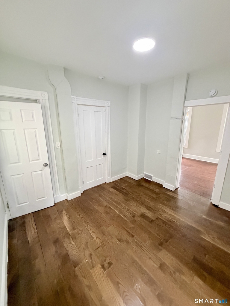 139 Poplar Street - Photo 6