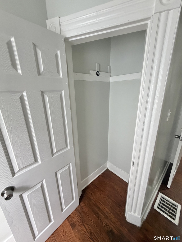 139 Poplar Street - Photo 14