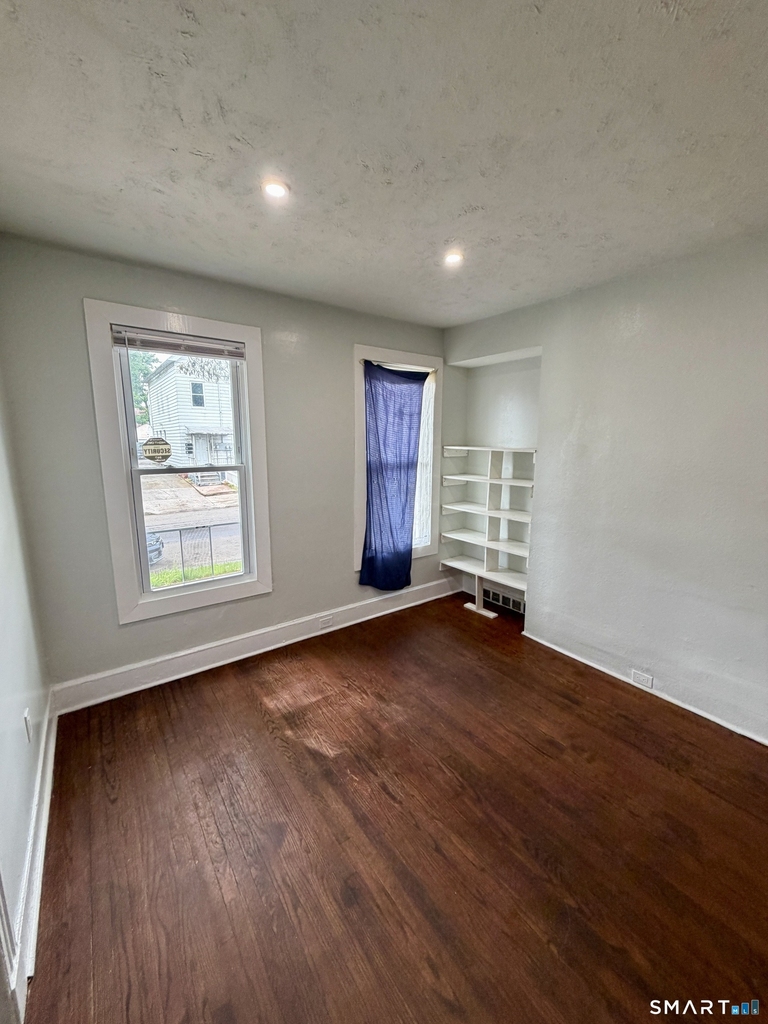 139 Poplar Street - Photo 27