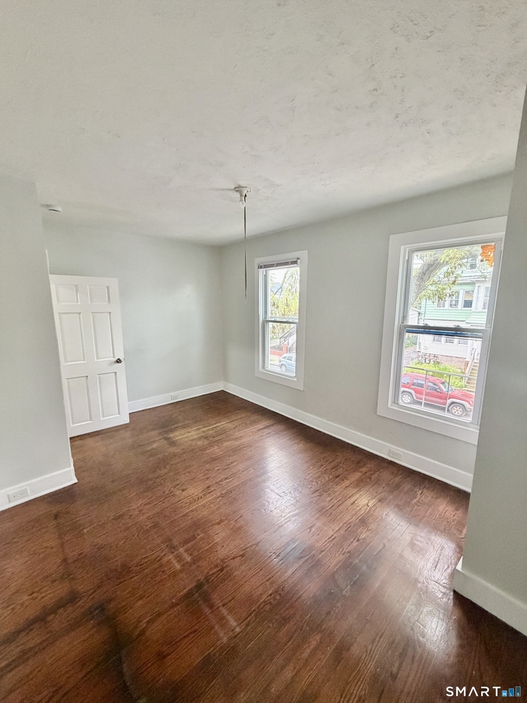 139 Poplar Street - Photo 7