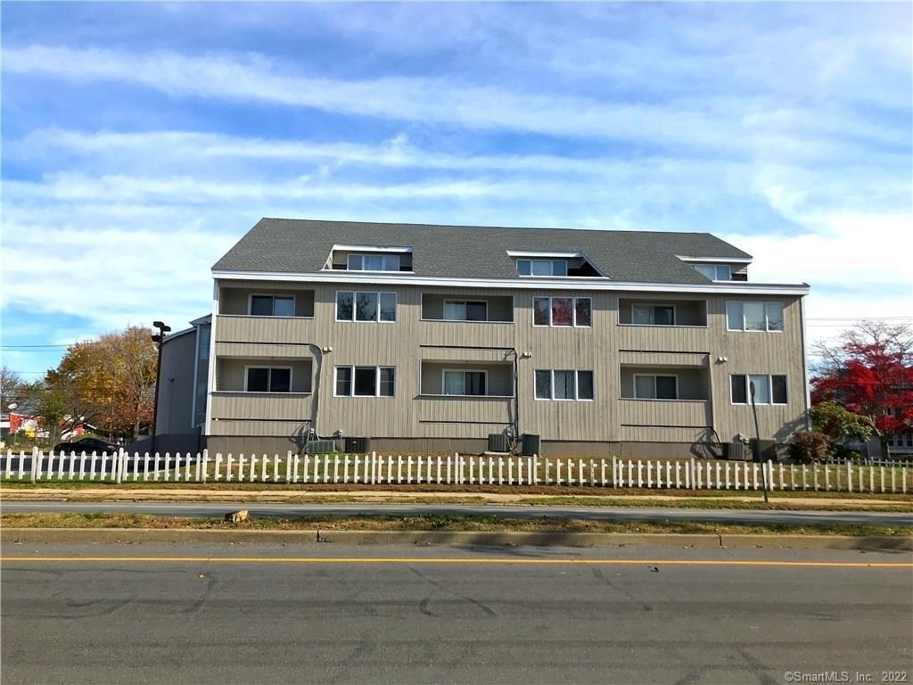 3250 Main Street - Photo 0