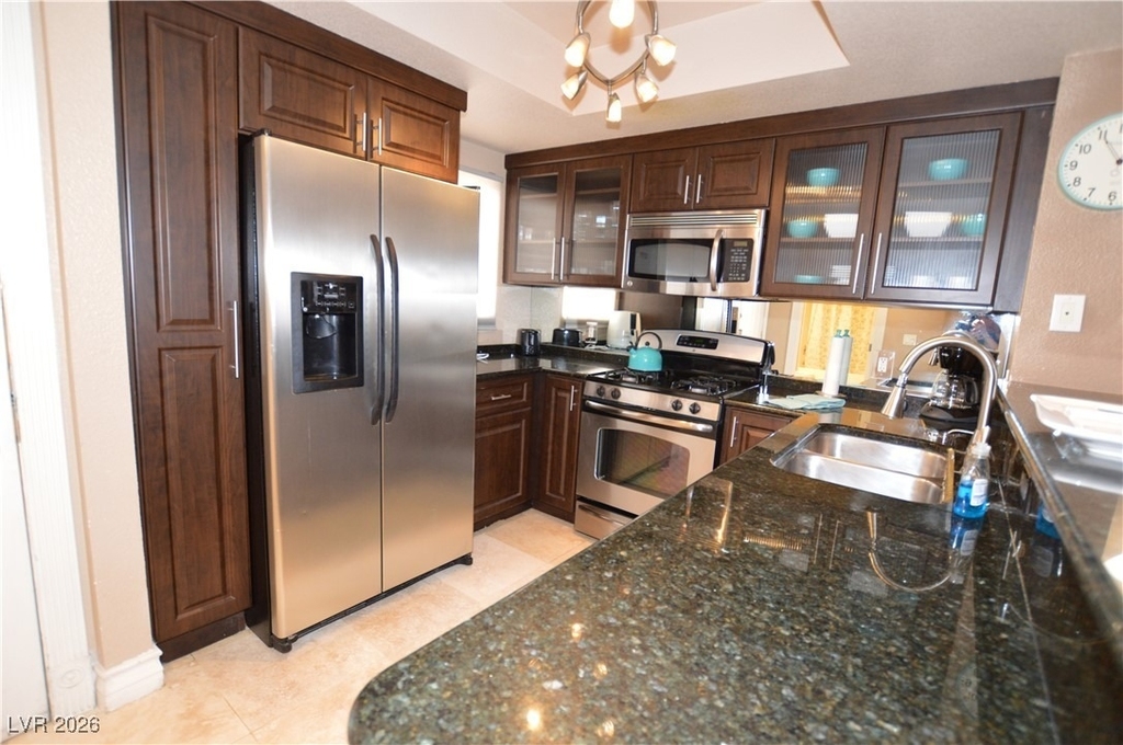 270 E Flamingo Road - Photo 2