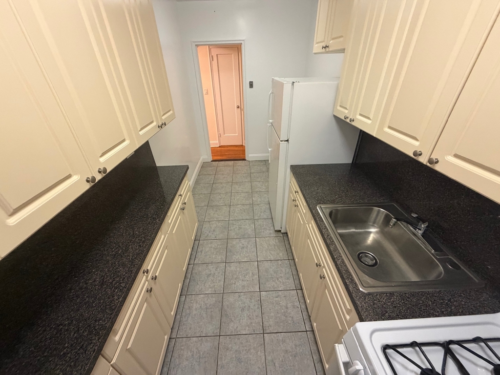 36-35 167th Street - Photo 5
