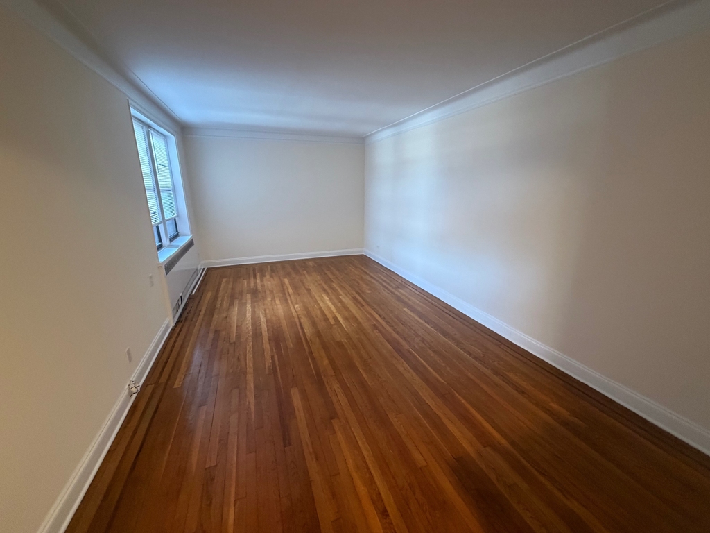 36-35 167th Street - Photo 7