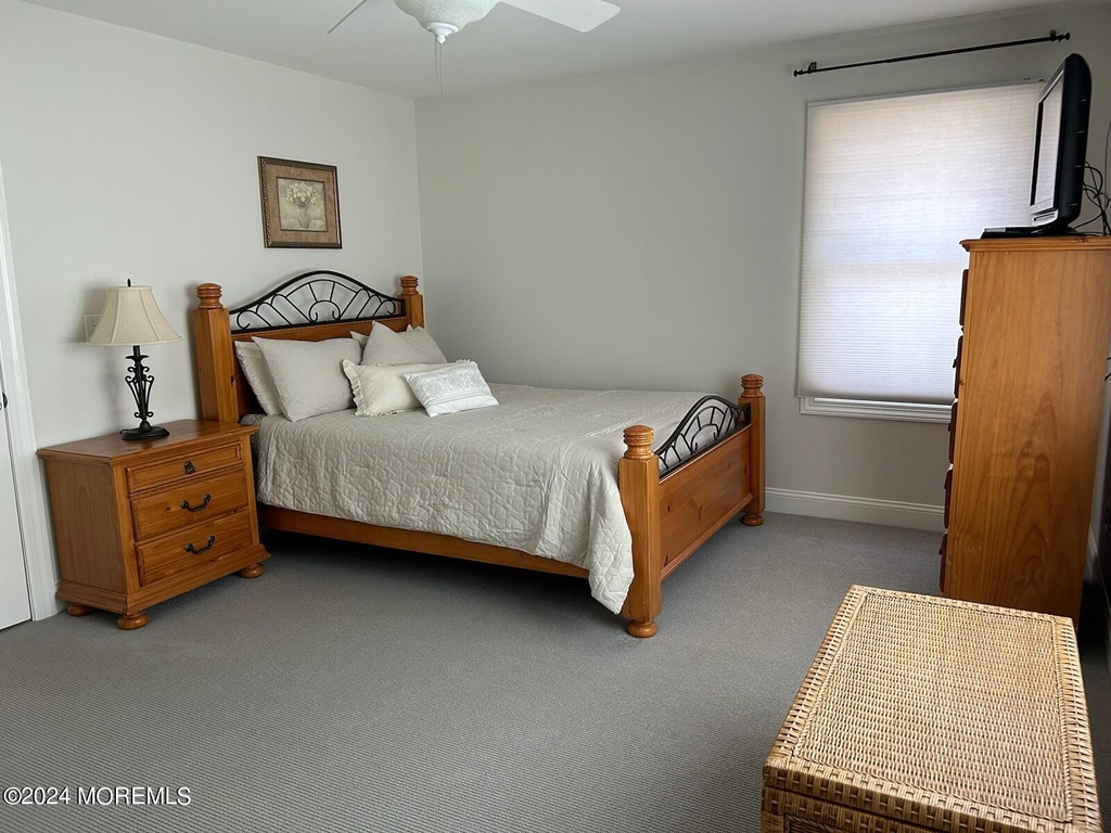 111 Jersey City Avenue - Photo 6