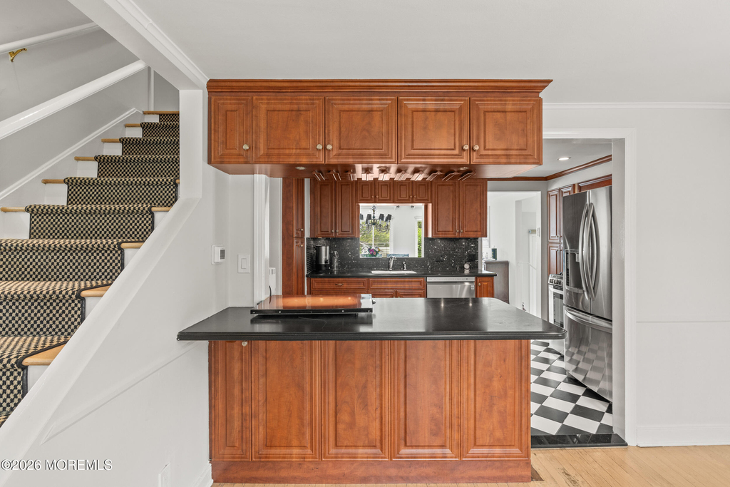 608 Corlies Avenue - Photo 10