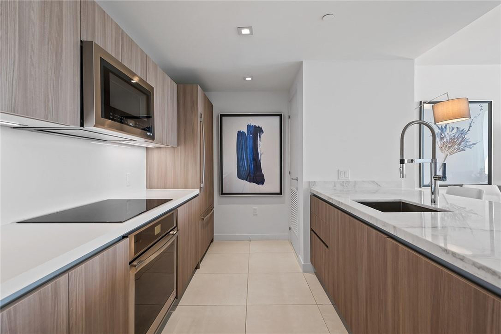 401 N Birch Road - Photo 5