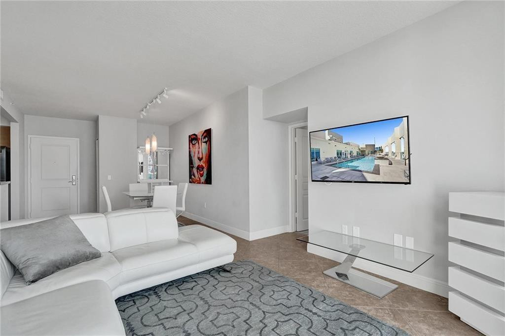 350 Se 2nd Street - Photo 11