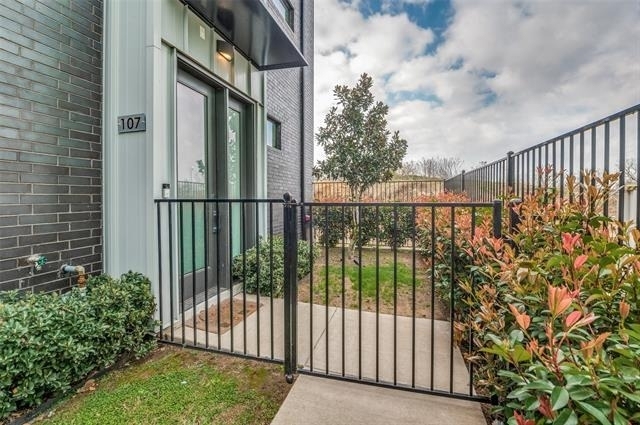 1813 Park Avenue - Photo 24