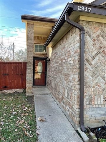 2917 Roxboro Road - Photo 1