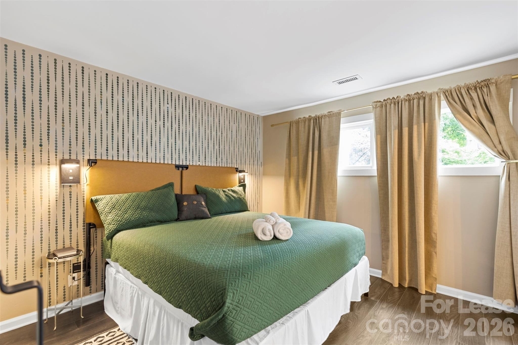 25033 Molokai Drive - Photo 19