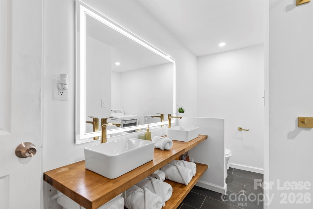 25033 Molokai Drive - Photo 18