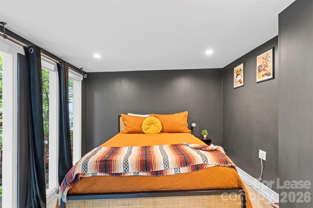 25033 Molokai Drive - Photo 16