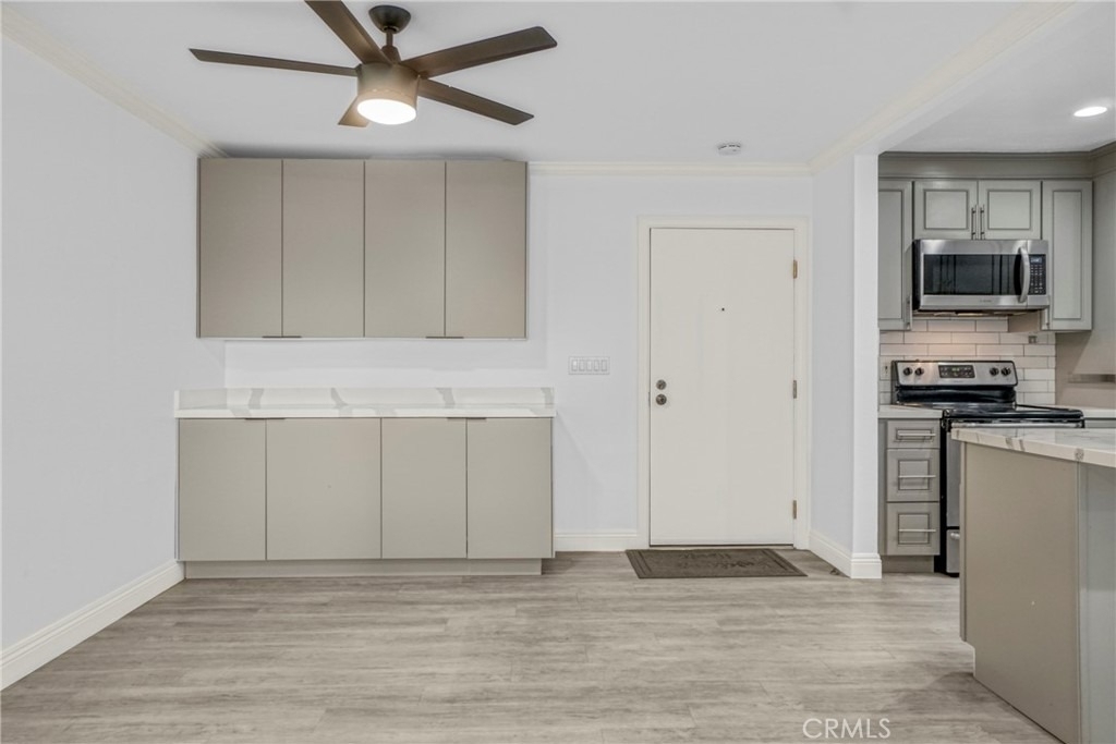 7765 W 91st St. - Photo 3