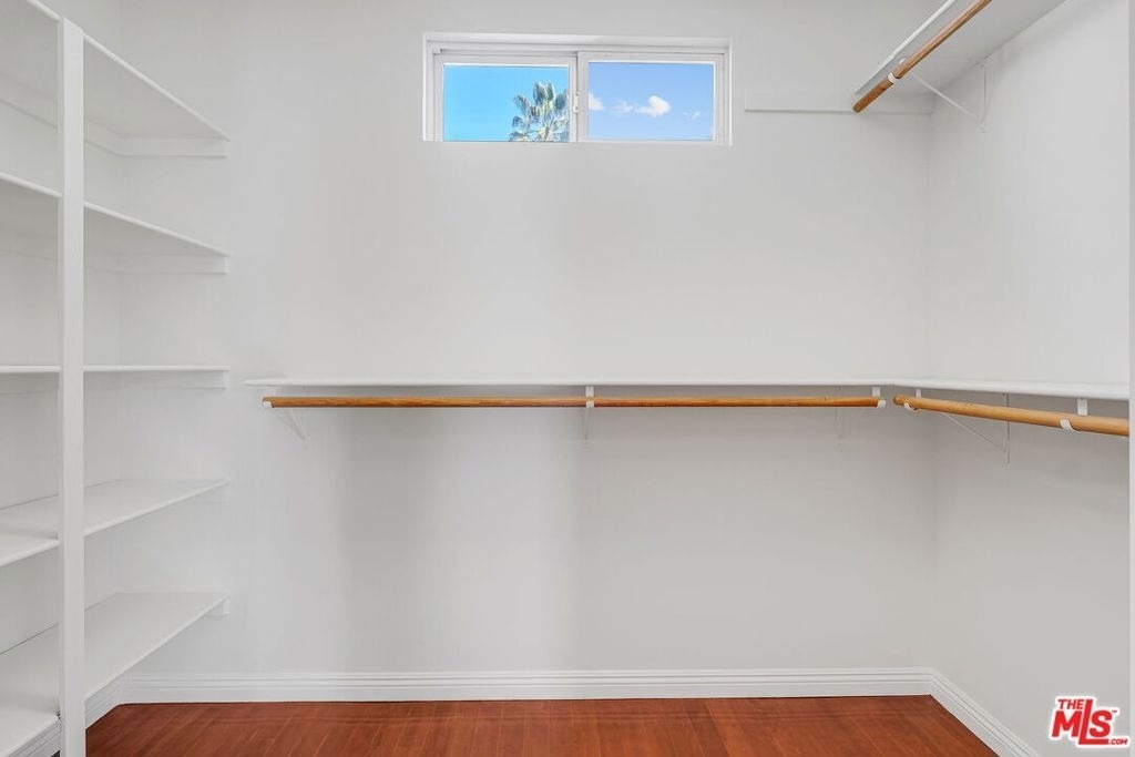 1411 Cloverfield Boulevard - Photo 12