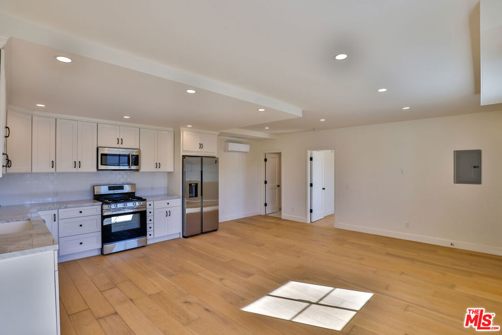 22227 Pacific Coast Highway - Photo 16