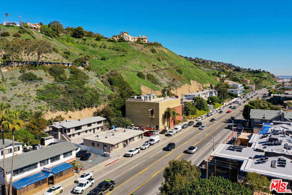 22227 Pacific Coast Highway - Photo 13