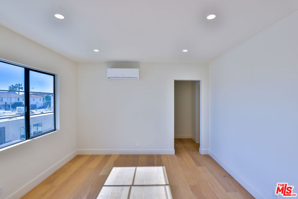 22227 Pacific Coast Highway - Photo 31