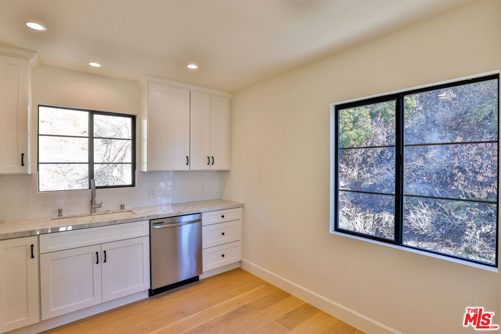 22227 Pacific Coast Highway - Photo 28