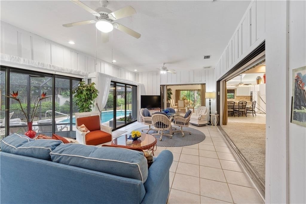 1330 Shorewinds Lane - Photo 13