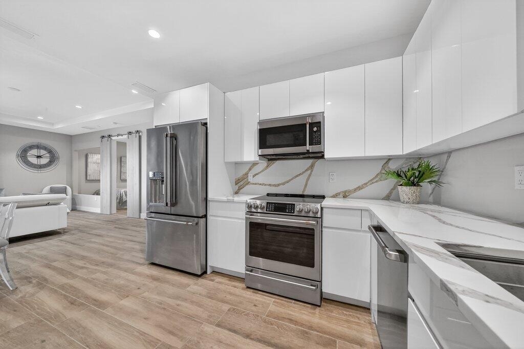 41 Sw Seminole Street - Photo 13
