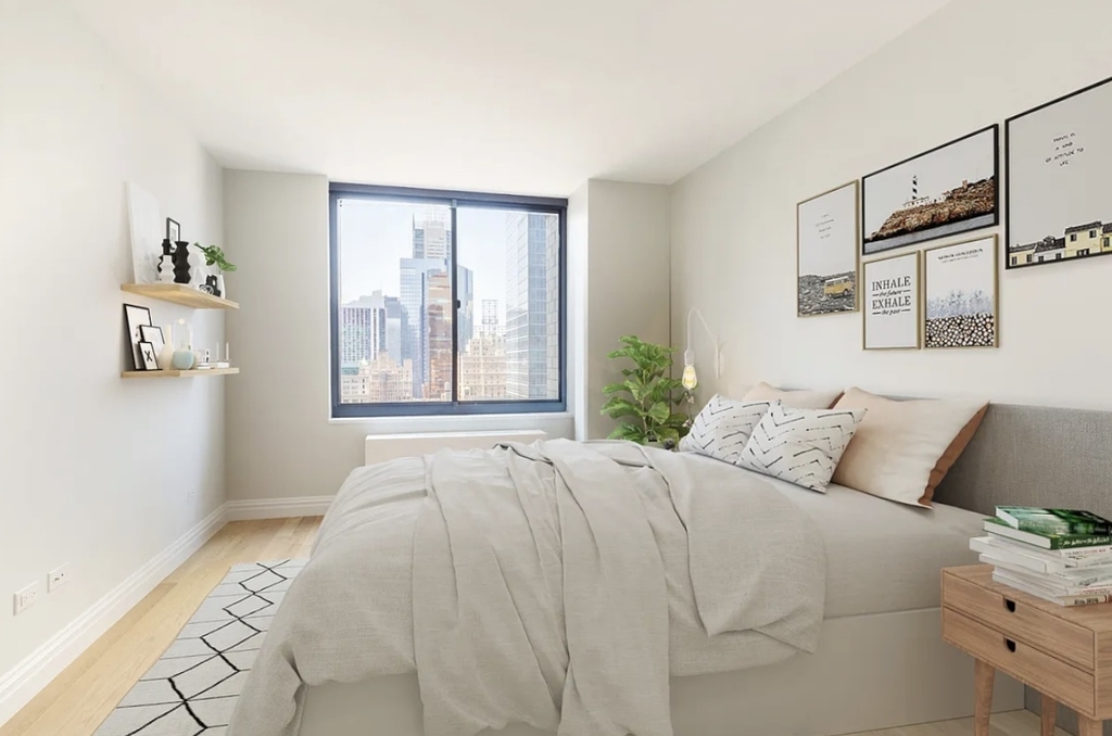 west 48th - Photo 7