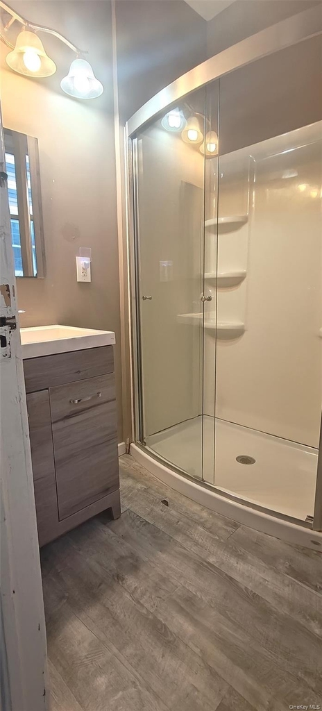 27 Franklin Street - Photo 4
