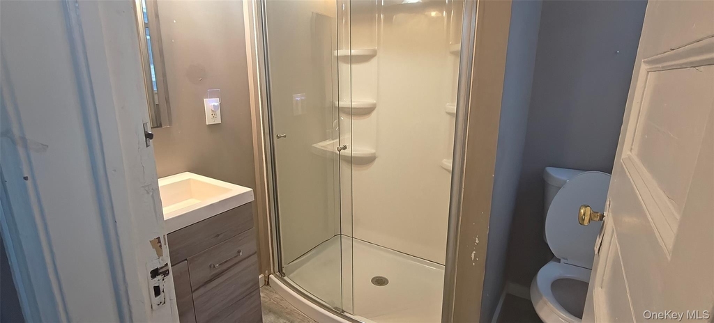 27 Franklin Street - Photo 5