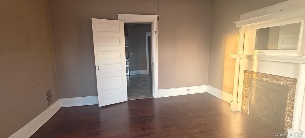 27 Franklin Street - Photo 1