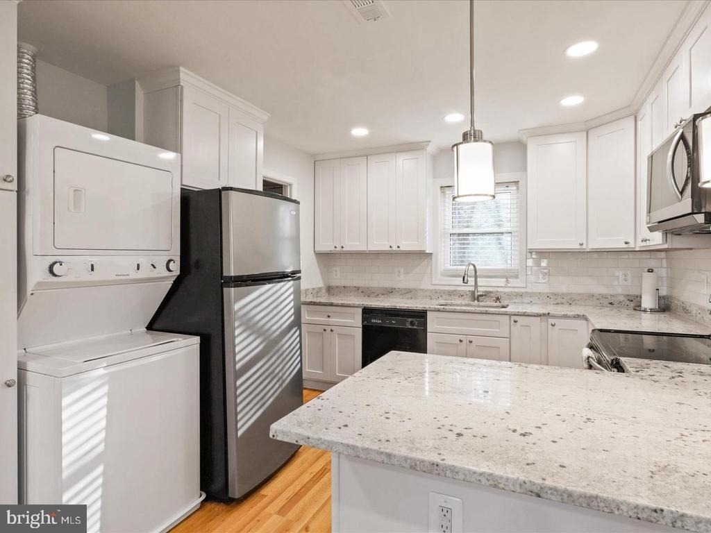 5883 Blaine Drive - Photo 5