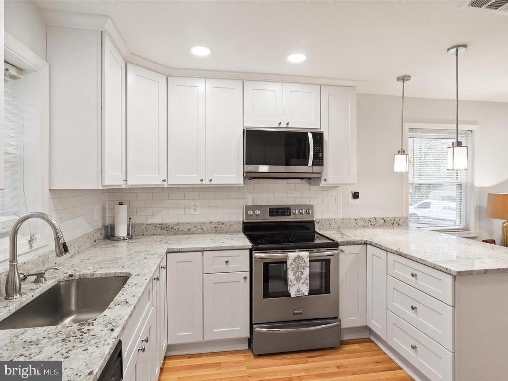 5883 Blaine Drive - Photo 4
