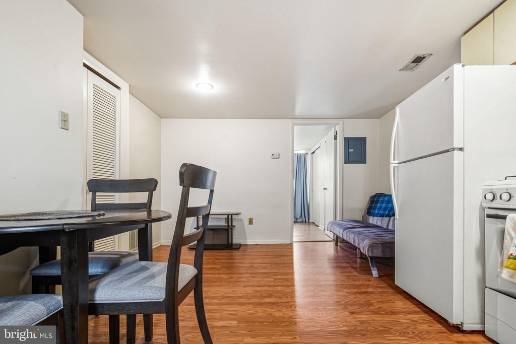 788 S 2nd Street - Photo 5