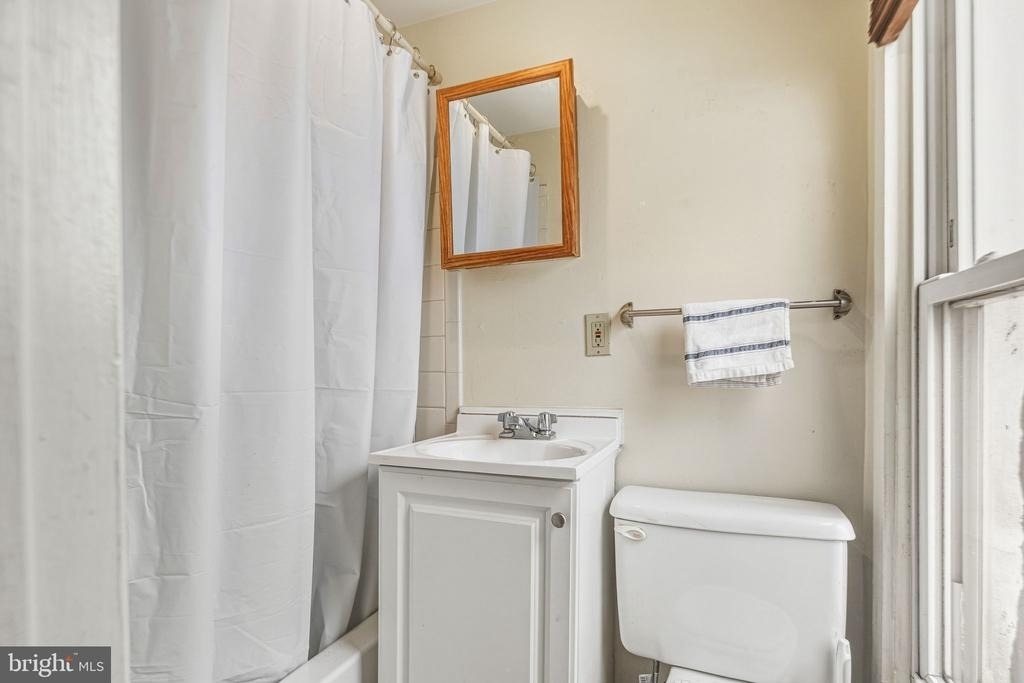 788 S 2nd Street - Photo 2