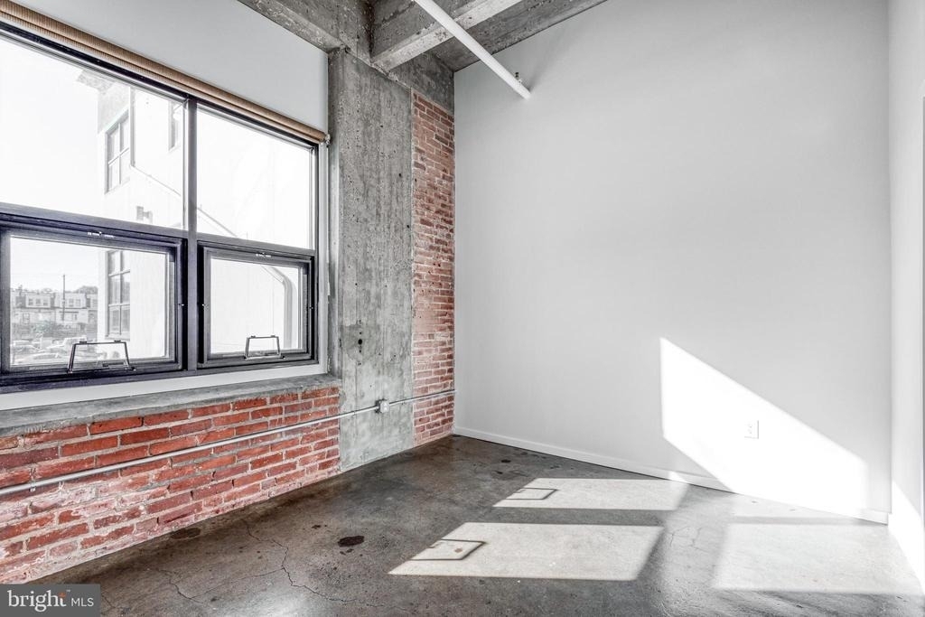 4800 Brown Street - Photo 8