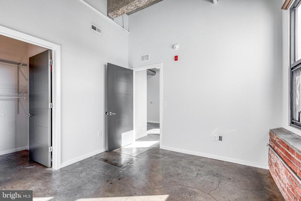 4800 Brown Street - Photo 6