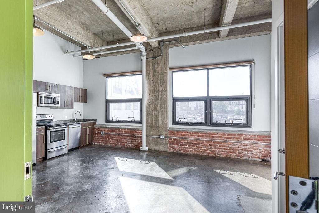 4800 Brown Street - Photo 12