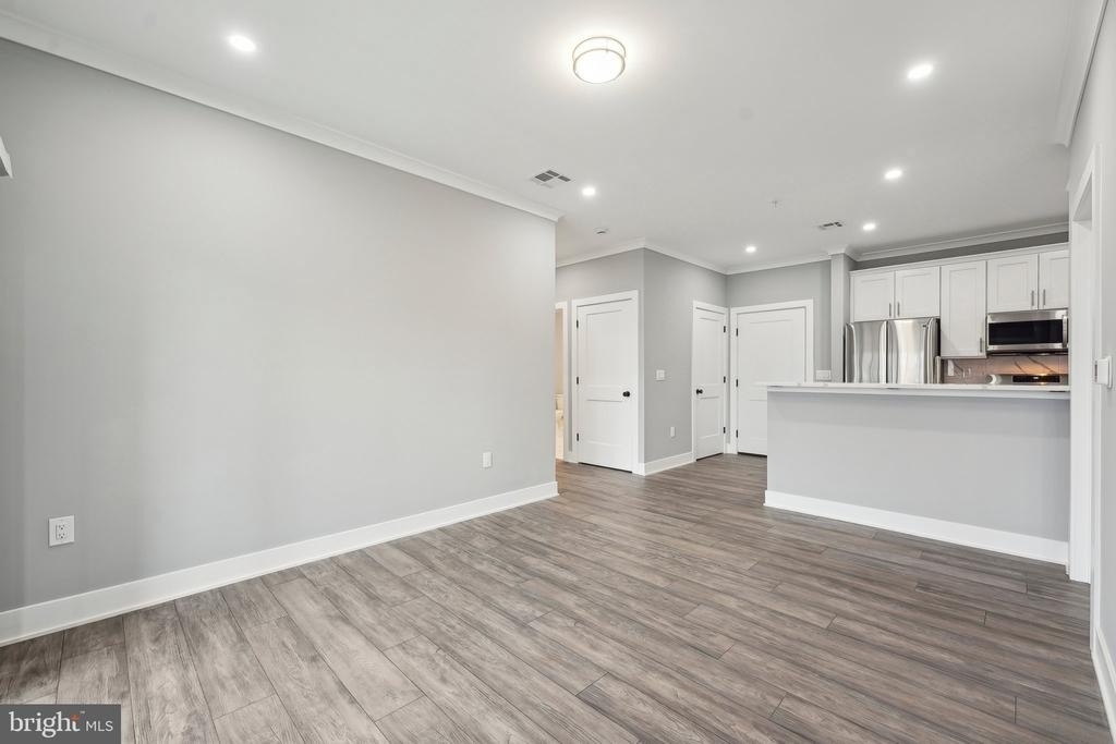 2421 Bristol Road - Photo 3