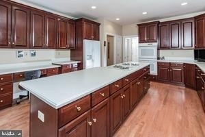 35 Pettit Place - Photo 8