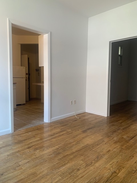 228 West 18th Street - Photo 8