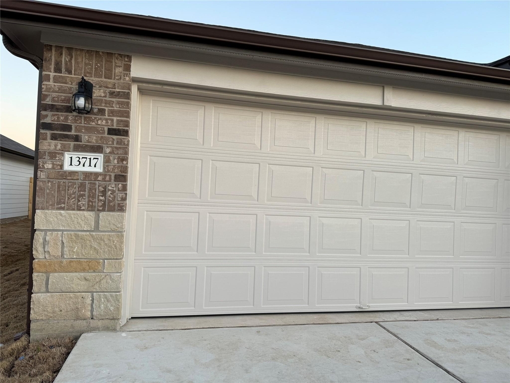 13717 Thomas Wheeler Way - Photo 19