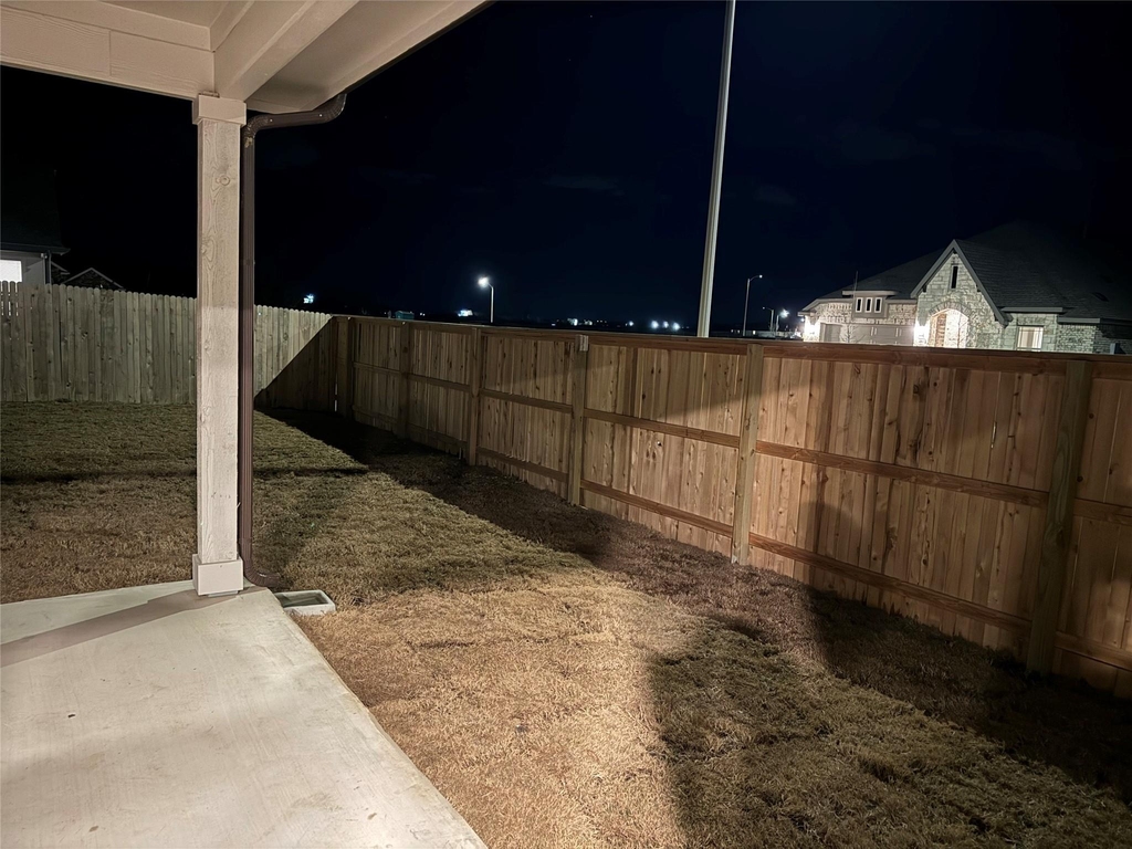 13717 Thomas Wheeler Way - Photo 4