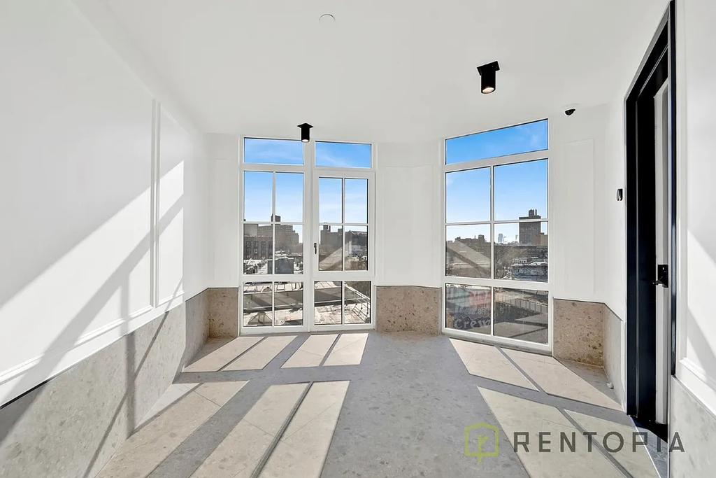 668 Bushwick Avenue - Photo 5