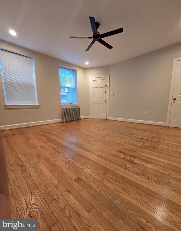 4044 7th Street Ne - Photo 4
