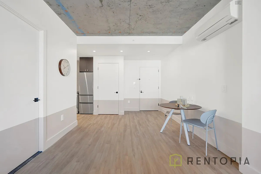 668 Bushwick Avenue - Photo 6
