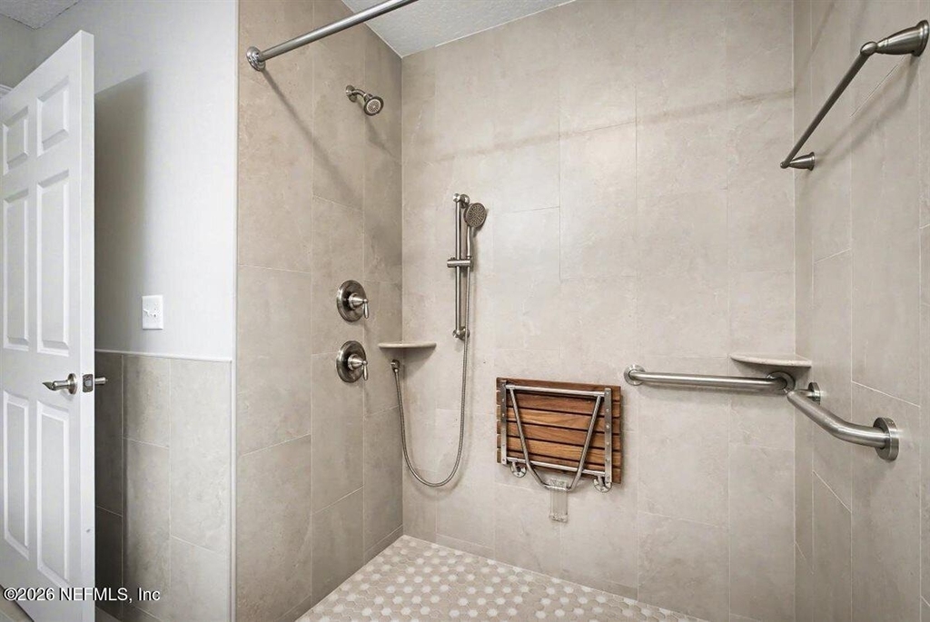 2210 Shepard Street - Photo 25