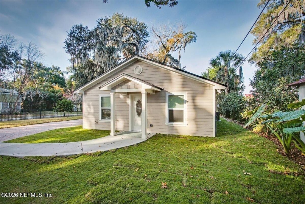 2210 Shepard Street - Photo 5