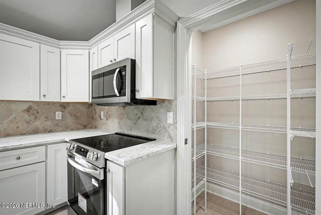 2210 Shepard Street - Photo 15
